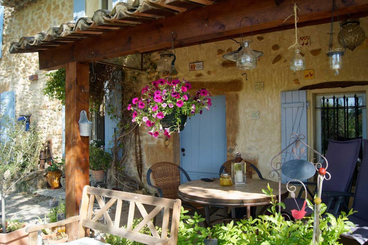Mas Du Clos De L'Escarrat Jonquieres  ภายนอก รูปภาพ