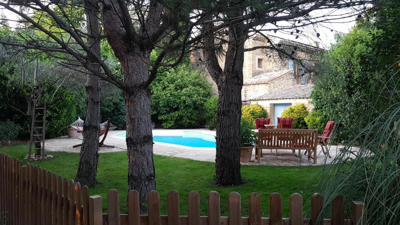 Mas Du Clos De L'Escarrat Jonquieres  ภายนอก รูปภาพ