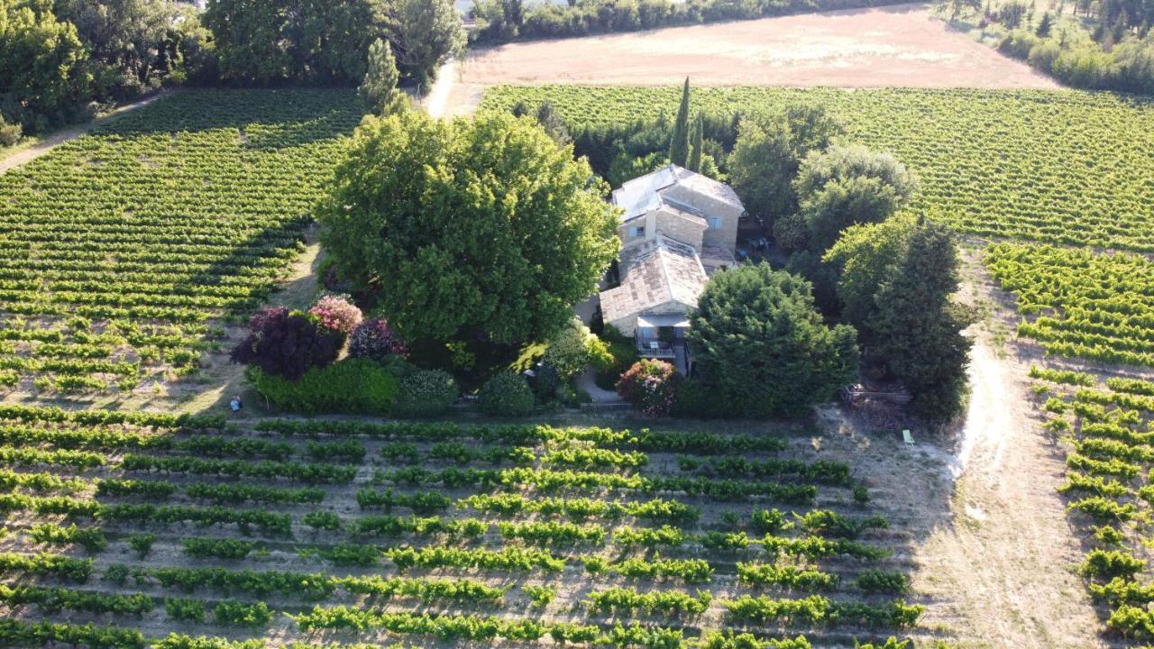 Mas Du Clos De L'Escarrat Jonquieres  ภายนอก รูปภาพ